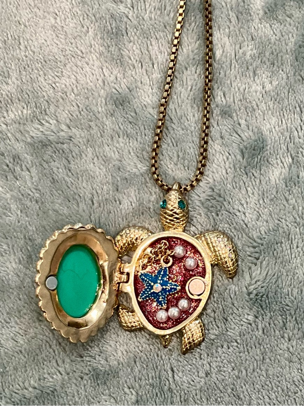 Betsey Johnson Turtle Pendant Necklace - Mint Green, White & Pink - Picture 14 of 14